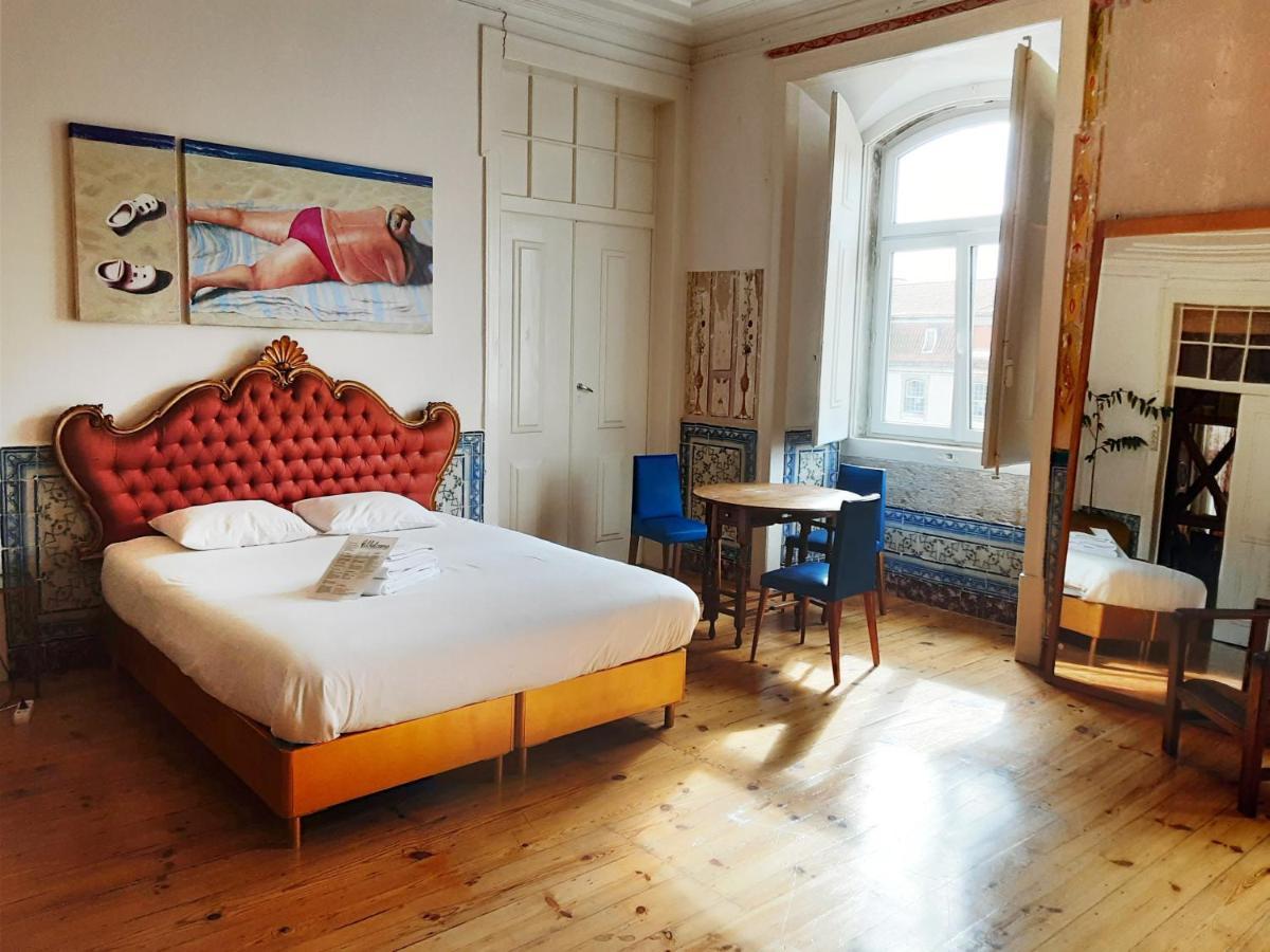 Family Room,1181994859:JPEG